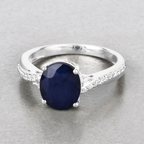 Anillo de zafiro azul auténtico de 3.28 quilates y diamantes blancos en oro blanco de 14 quilates