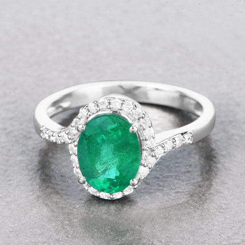 Anillo de oro blanco de 14 quilates con esmeralda zambiana auténtica de 1,92 quilates y diamantes blancos