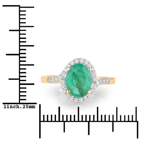 Anillo de oro amarillo de 14K con esmeralda zambiana auténtica de 1.92 quilates y diamantes blancos