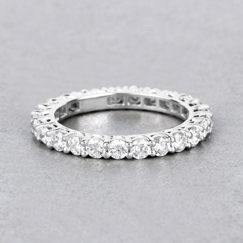 Anillo de oro blanco de 14K con diamante cultivado en laboratorio de 1,50 quilates
