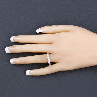 Anillo de oro amarillo de 14 quilates con diamante cultivado en laboratorio de 3,00 quilates